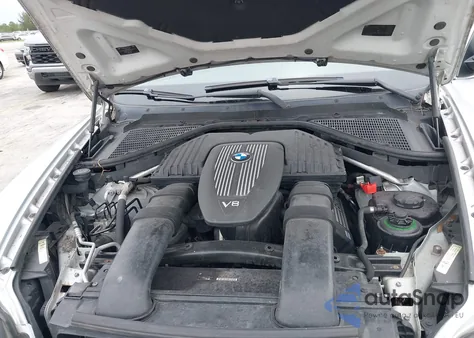 2008 BMW X5 4.8I z USA, uszkodzony, nr VIN 5UXFE83528L167051